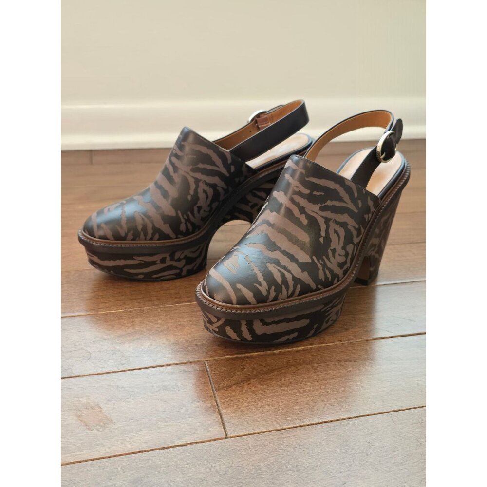 Clergerie Womens Slingback Tiger Print Platform Heels Leather Size 38